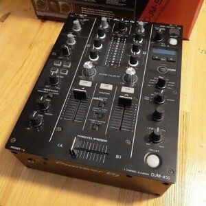 Pioneer 2-Channel DJ Mixer with Beat FX 混音台